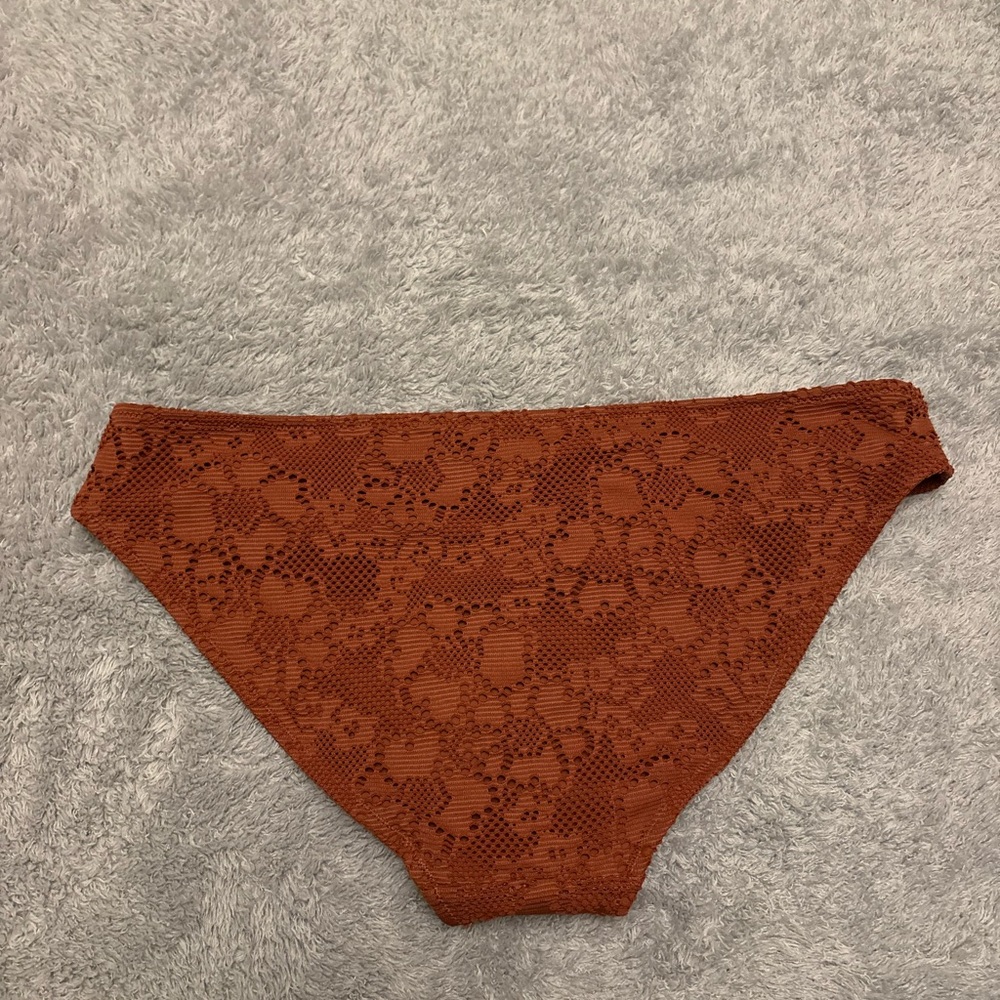 SOLD - Picture 3 of 4